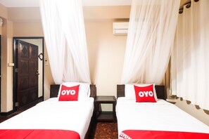 Suite familiar | Escritorio, wifi gratis, ropa de cama