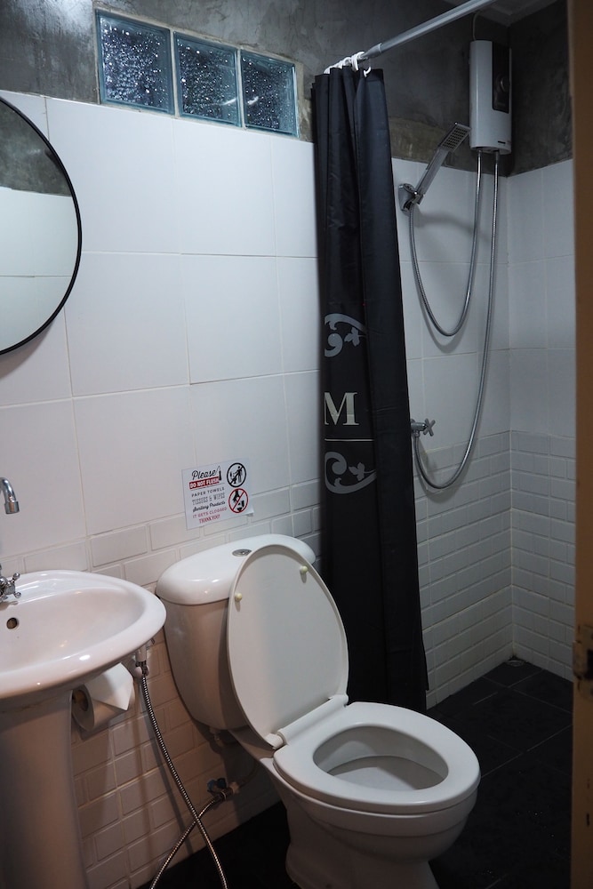 Stay With Me Guesthouse by null