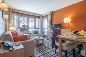 스탠다드 아파트, 침실 2개 (For 6) | 거실