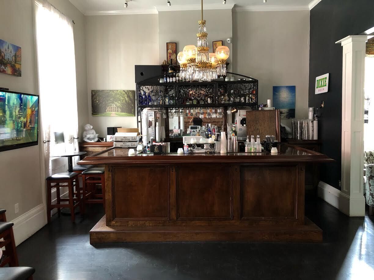 Photo - Lafitte Hotel & Bar