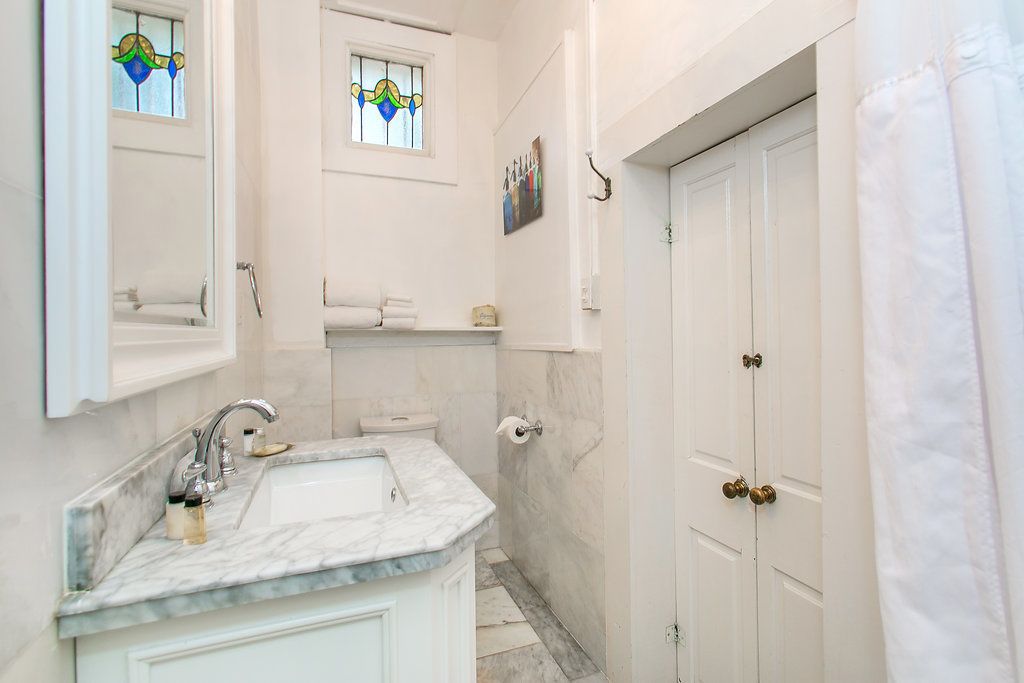 Photo - Lafitte Hotel & Bar