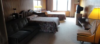 Airport Inn Motel & RV Park