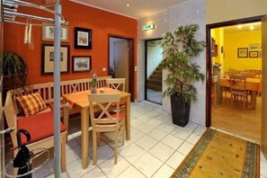 Lobby - Hotel Margit (Munich)