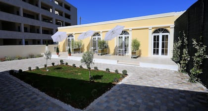 Villa Maggie