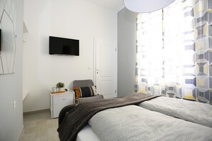 Chambre Confort, salle de bain attenante | Décor unique, ameublement unique, accès au Wi-Fi (inclus)
