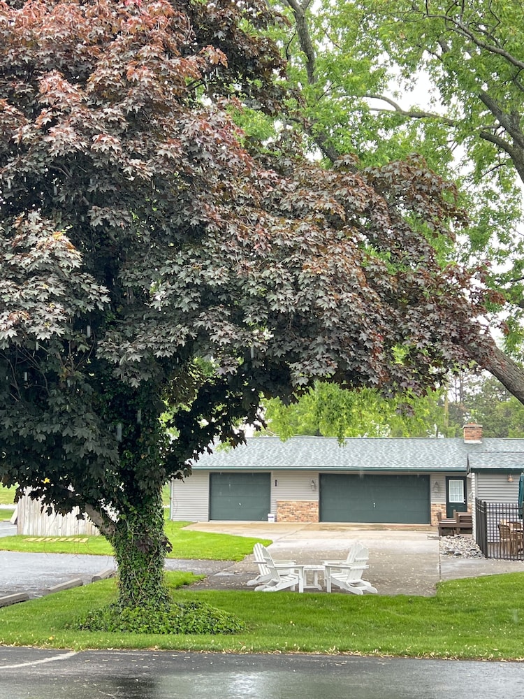 Viking Arms Inn by null