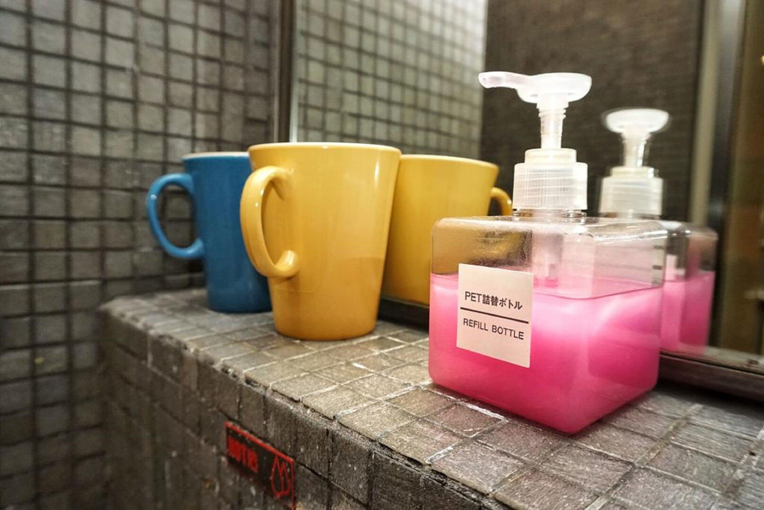 triple room, 3 single beds, non smoking | bathroom | shower, hair dryer, towels