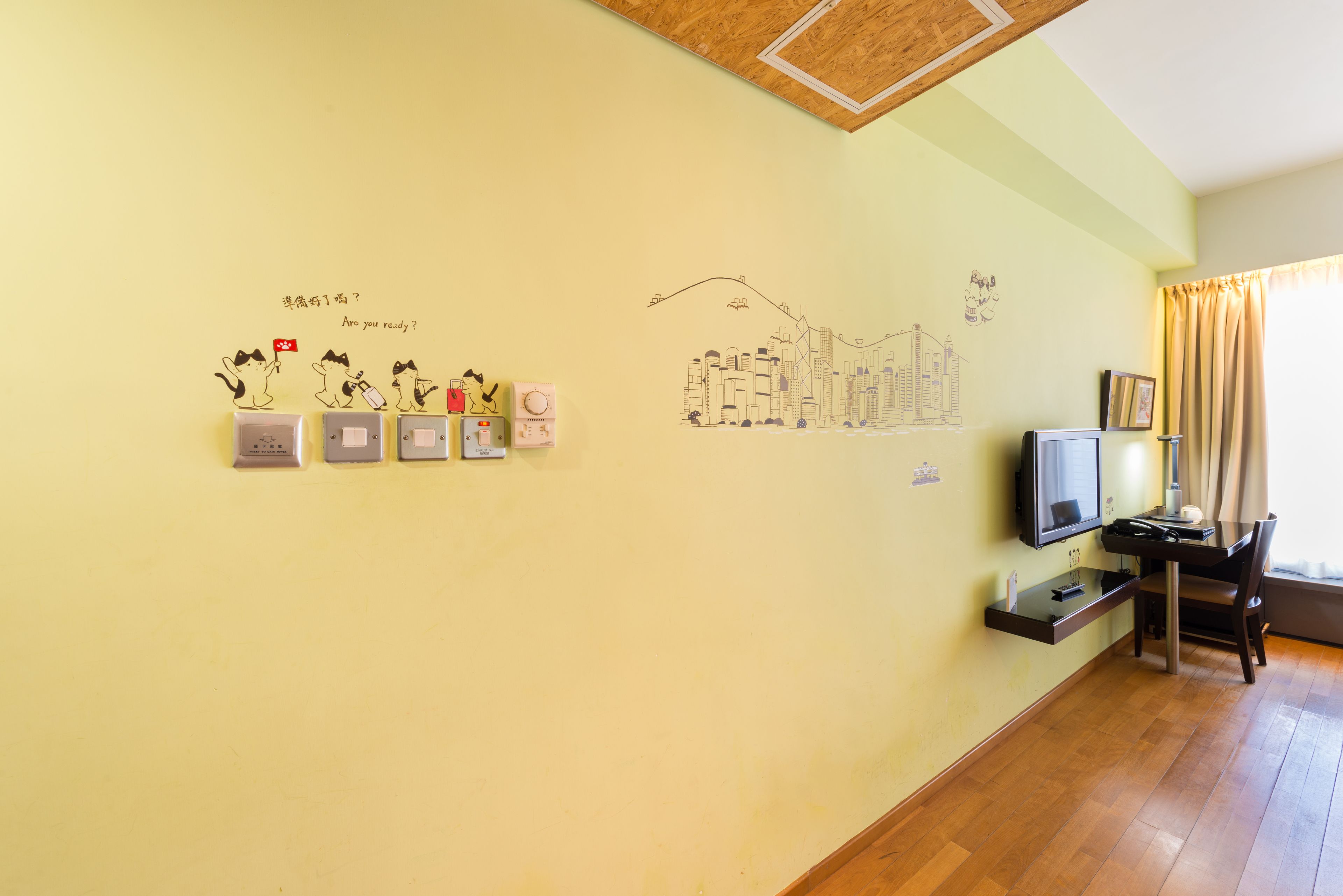 in-room safe, desk, free wifi, bed sheets