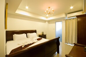 Deluxe Room | Blackout drapes, free WiFi - Burnt Oak (Bangkok)