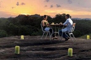 5 restaurants; ze serveren er ontbijt, lunch en diner 