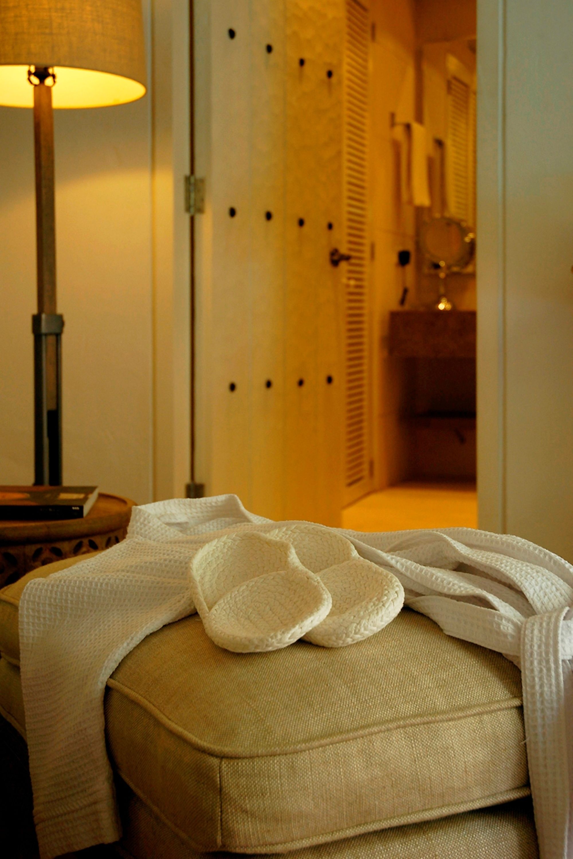 premium bedding, minibar, in-room safe, blackout curtains