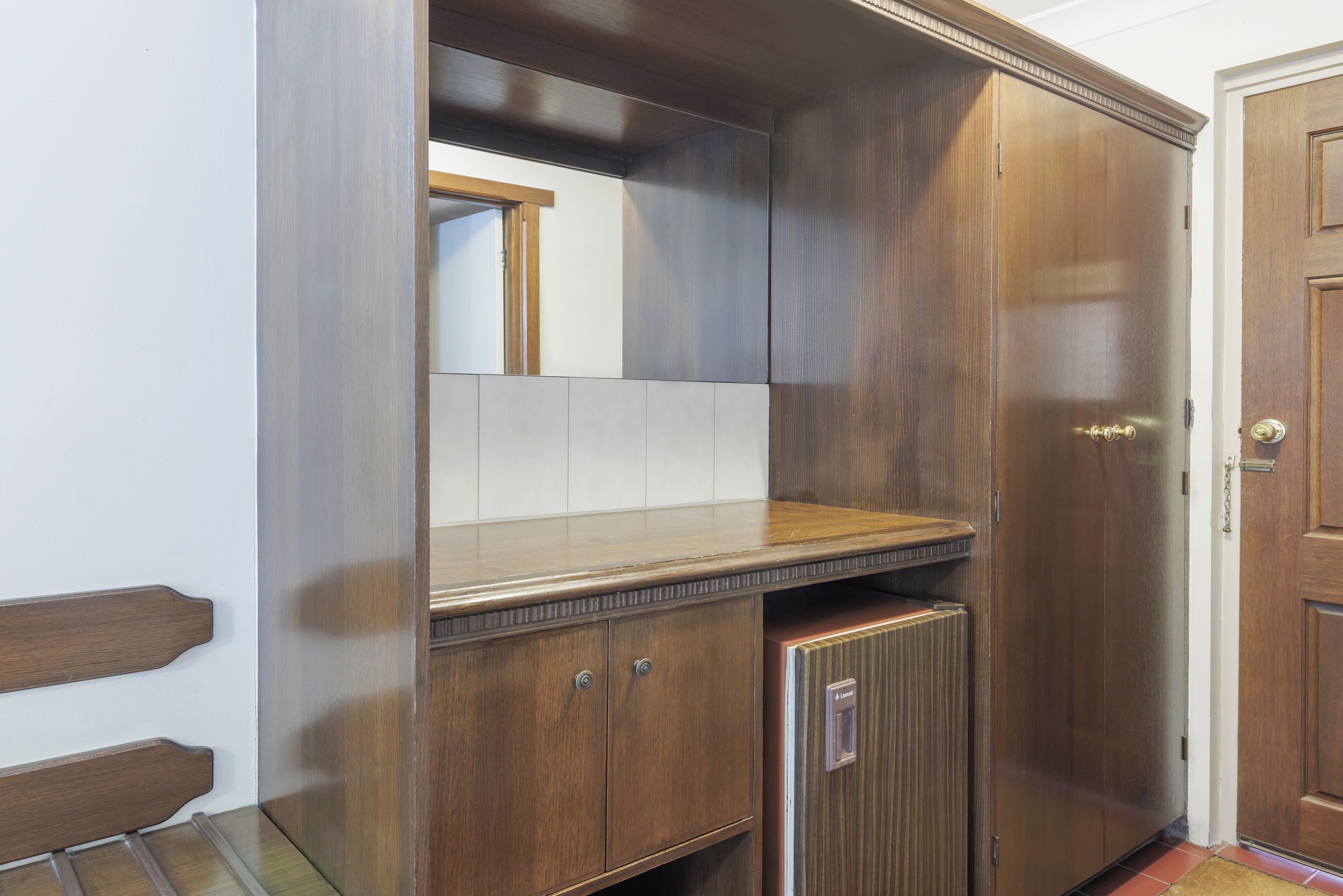 Photo - Elizabethan Lodge