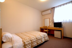 Habitación con 2 camas individuales | Escritorio, wifi gratis, ropa de cama