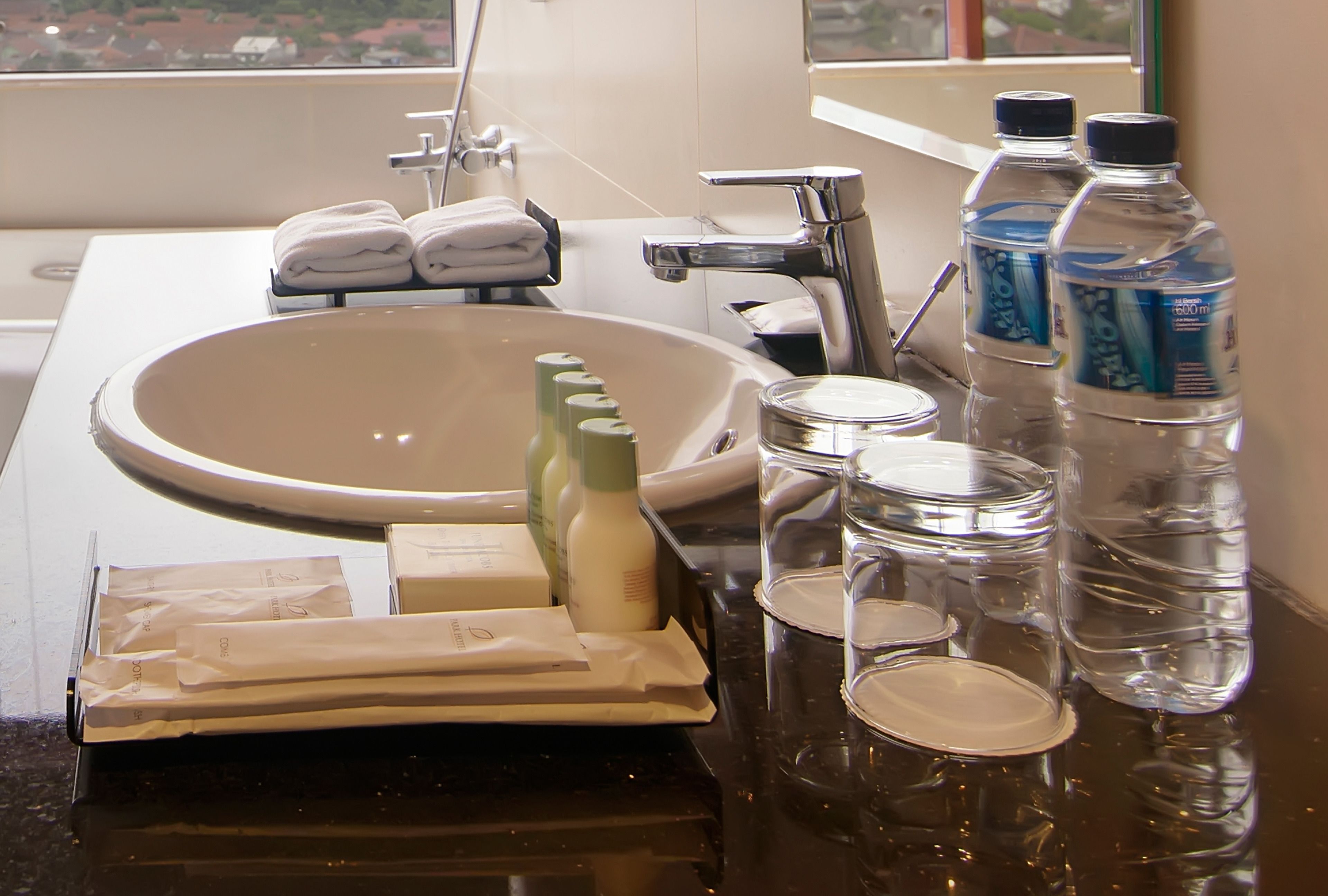 shower, free toiletries, hair dryer, slippers