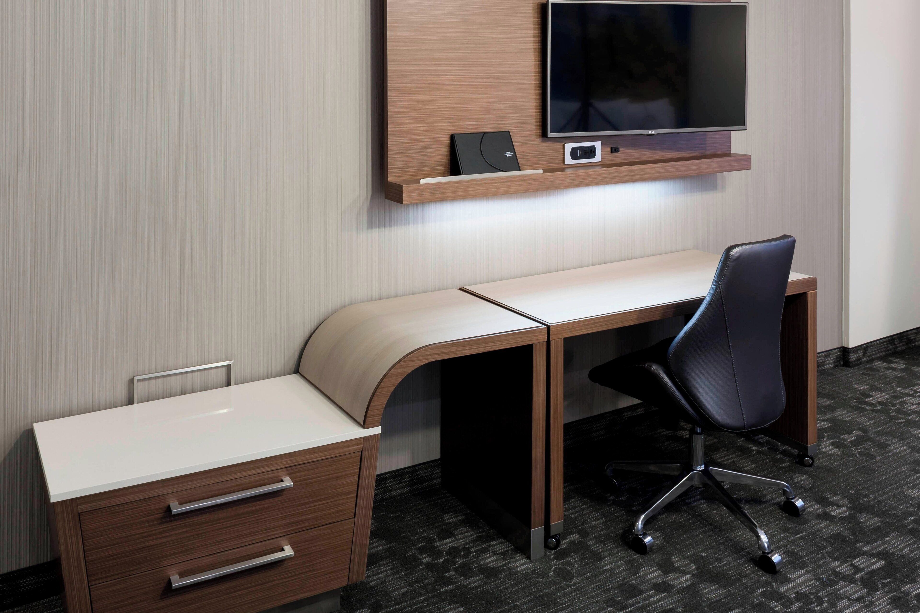 1 bedroom, premium bedding, individually furnished, desk