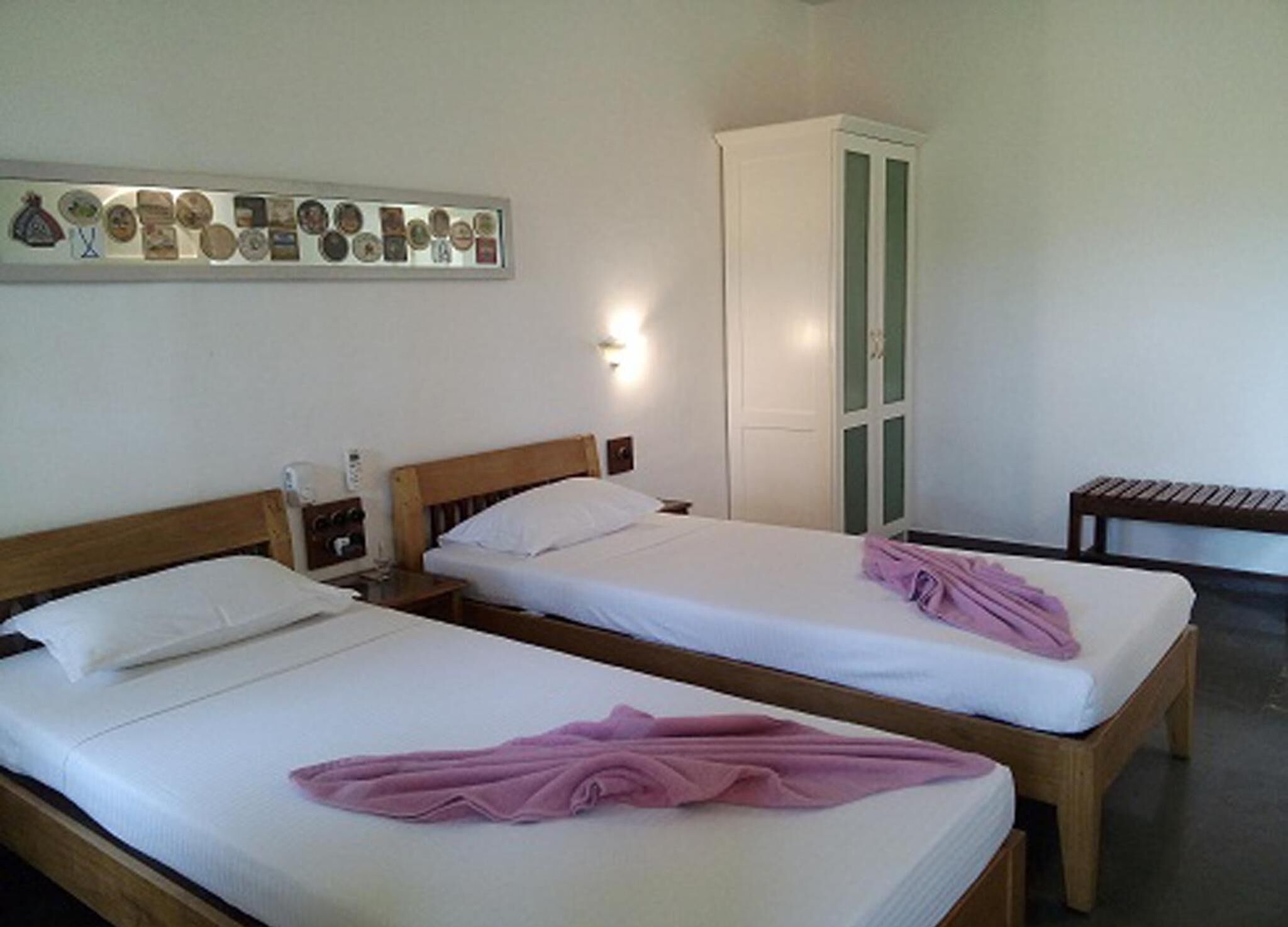 minibar, in-room safe, individually decorated, individually furnished