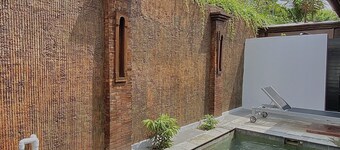 Chrome Hotel & Resort Solo