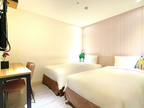 Superior Twin Room, No Windows | Desk, iron/ironing board (on request), WiFi (free) - We Meet Taipei Hotel (New Taipei City)