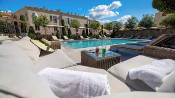 Piscina stagionale all'aperto