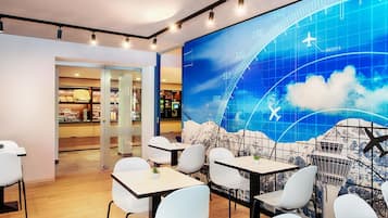 Daily buffet breakfast (EUR 13.9 per person)