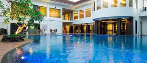 Piscine extérieure