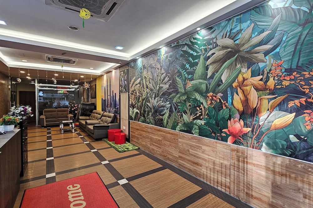 Safari Hotel