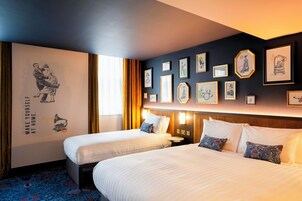 Deluxe Triple Room | Hypo-allergenic bedding, down comforters, iron/ironing board, free WiFi