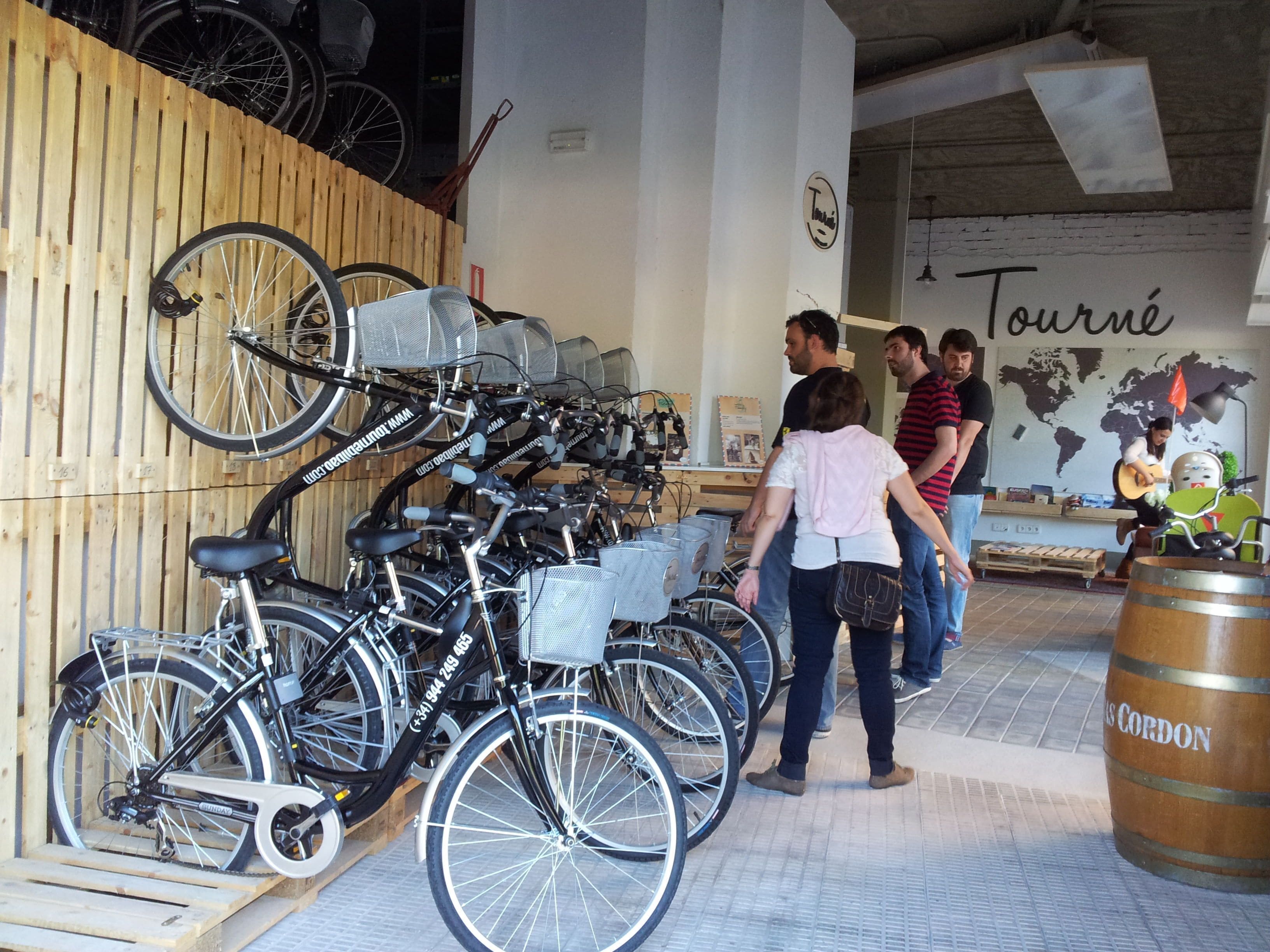 Photo - Casual Gurea