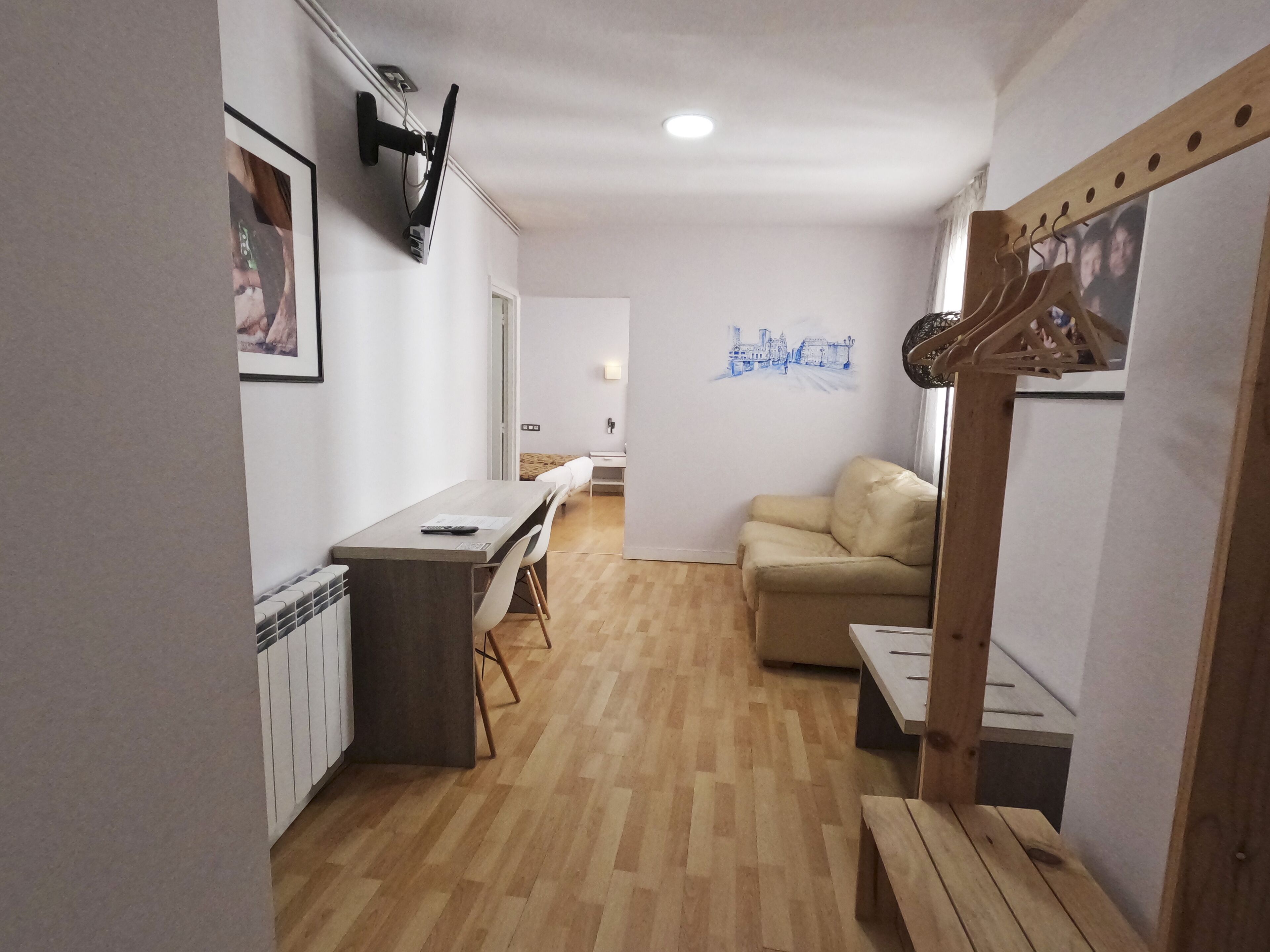 Photo - Casual Gurea