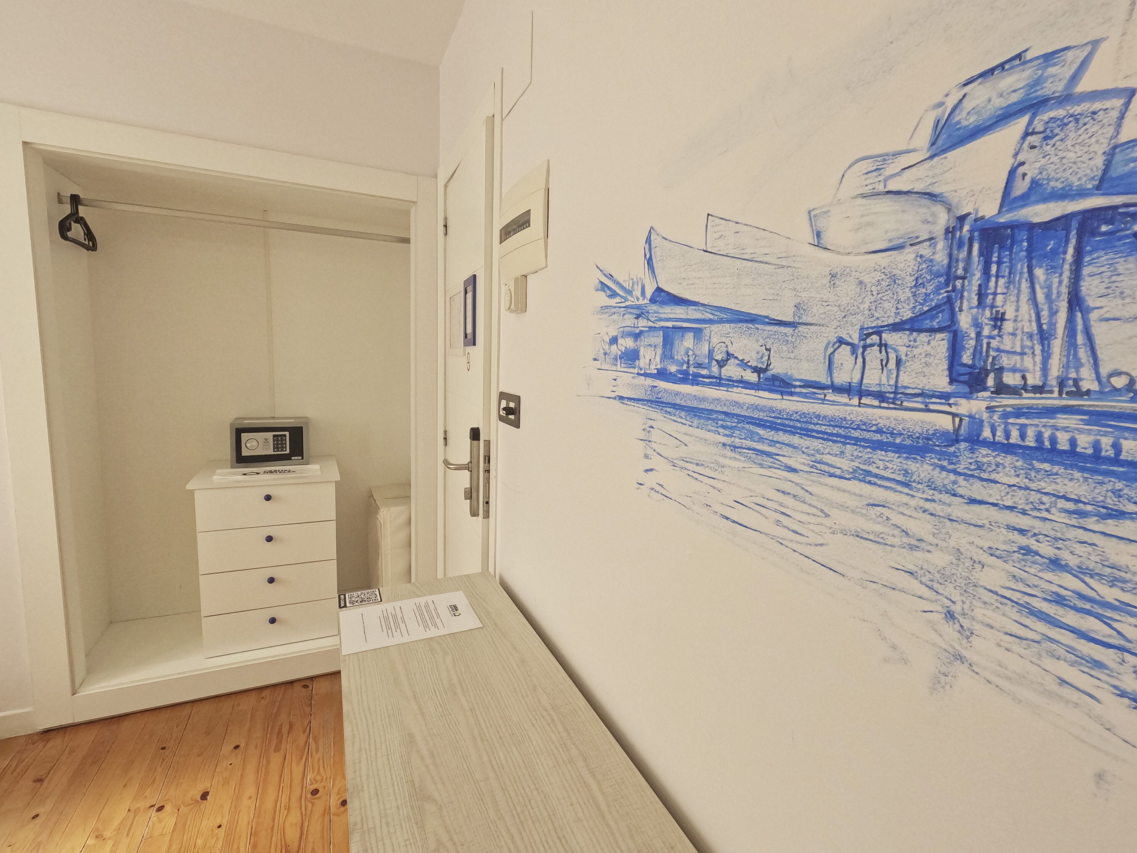 Photo - Casual Gurea