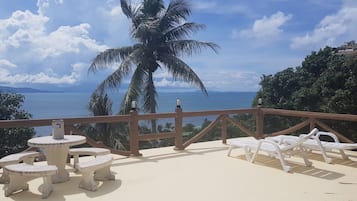 Villa, konyharész, kilátással az óceánra | Terasz/udvar