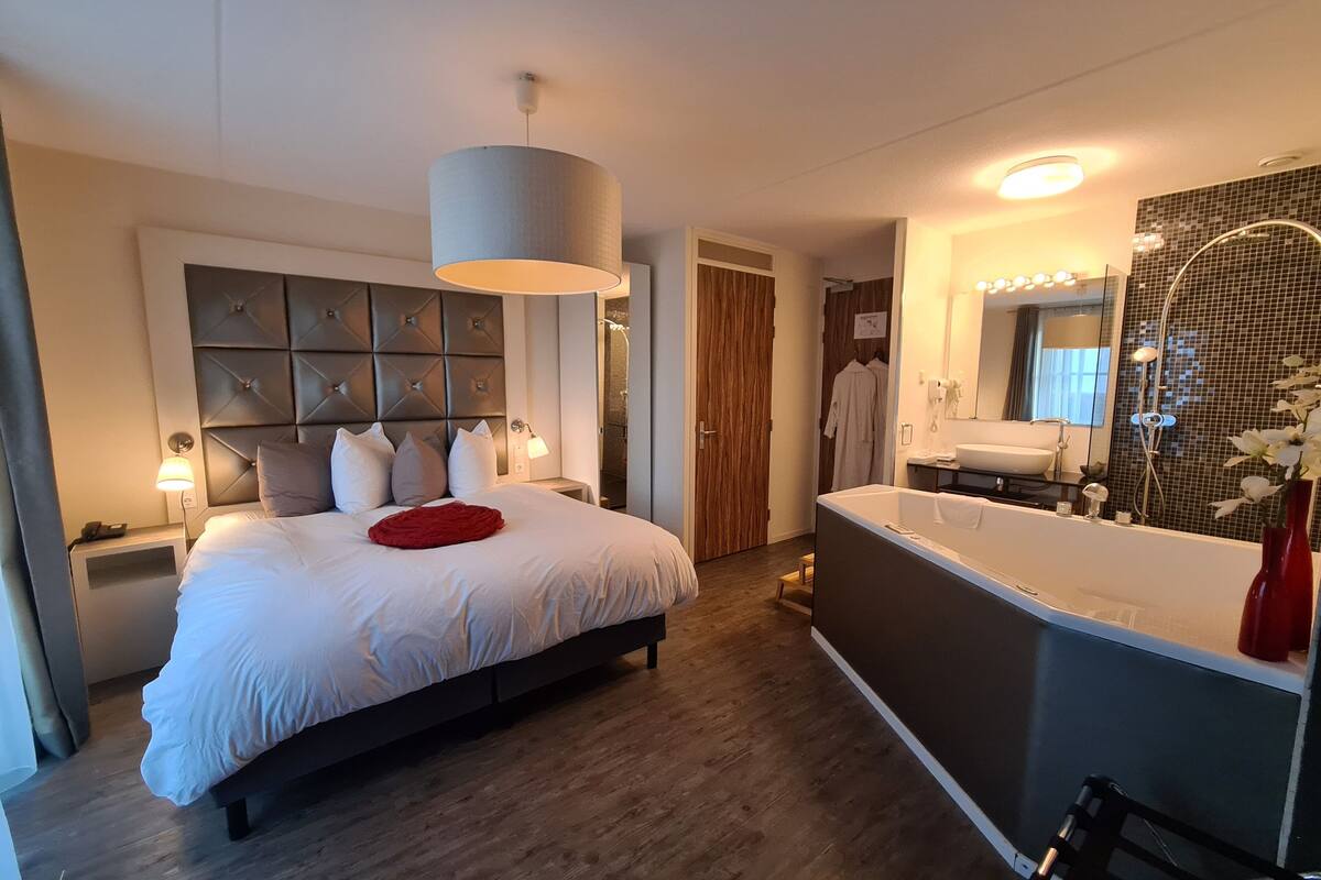 Honeymoon Double Room