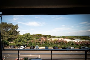 Chambre Deluxe, 1 chambre, vue sur la colline | Vue de la chambre