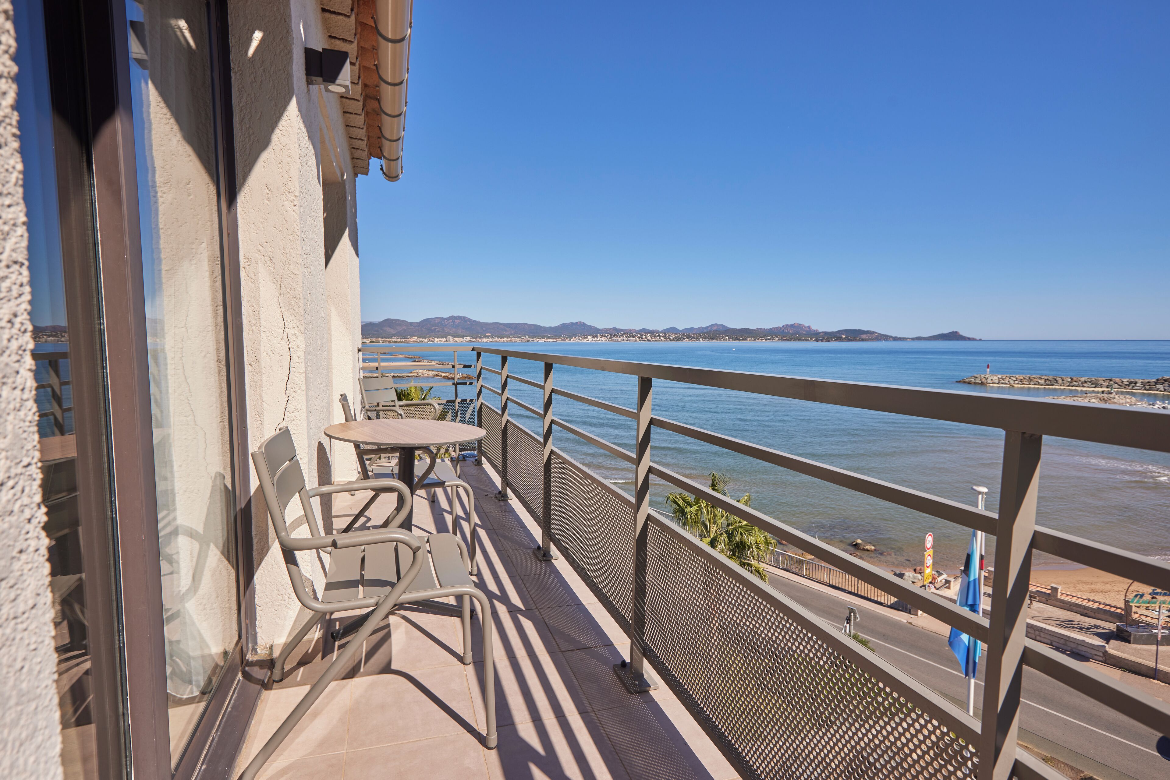 Suite Supérieure, 1 chambre, balcon, vue mer