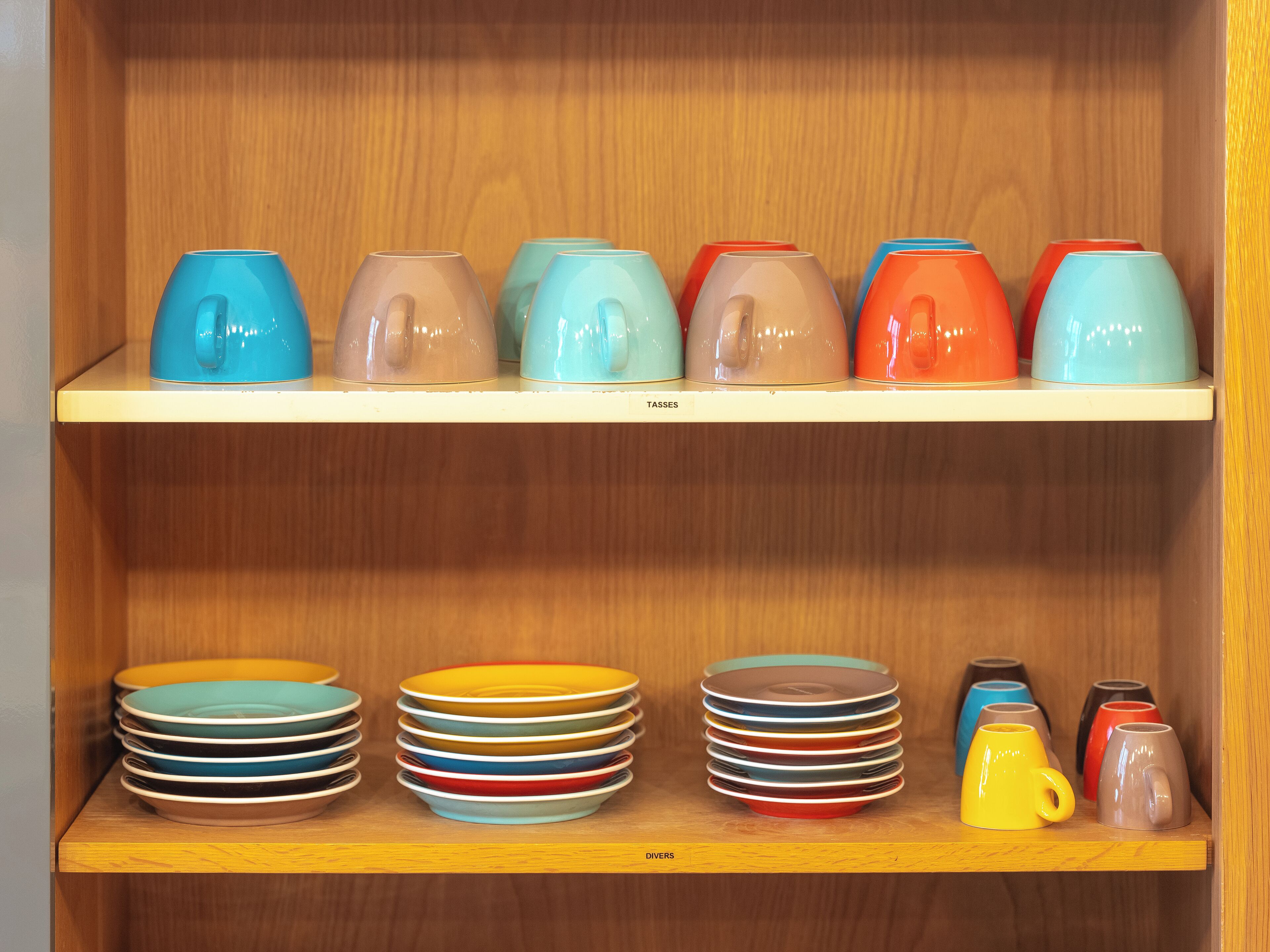 daily continental breakfast (eur 16 per person)