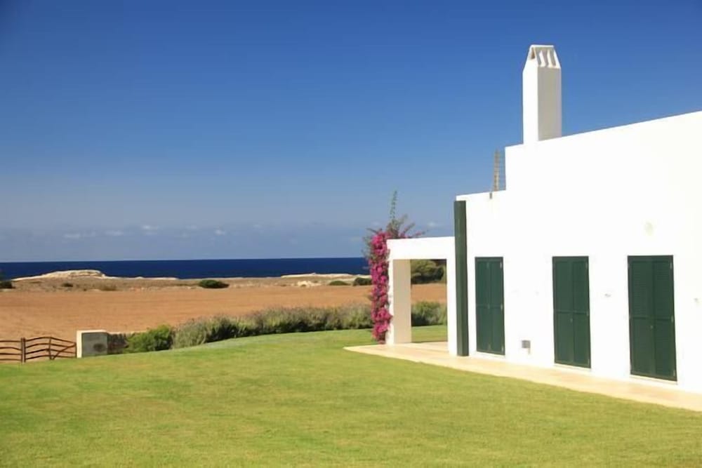 Finca Atalis by null