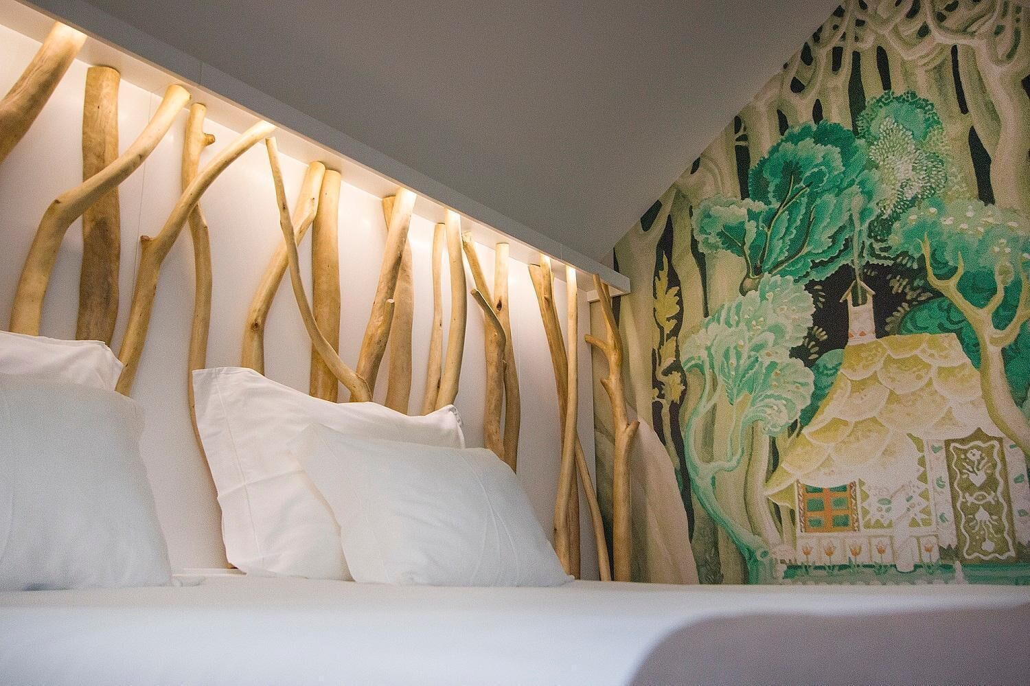 minibar, in-room safe, individually decorated, soundproofing