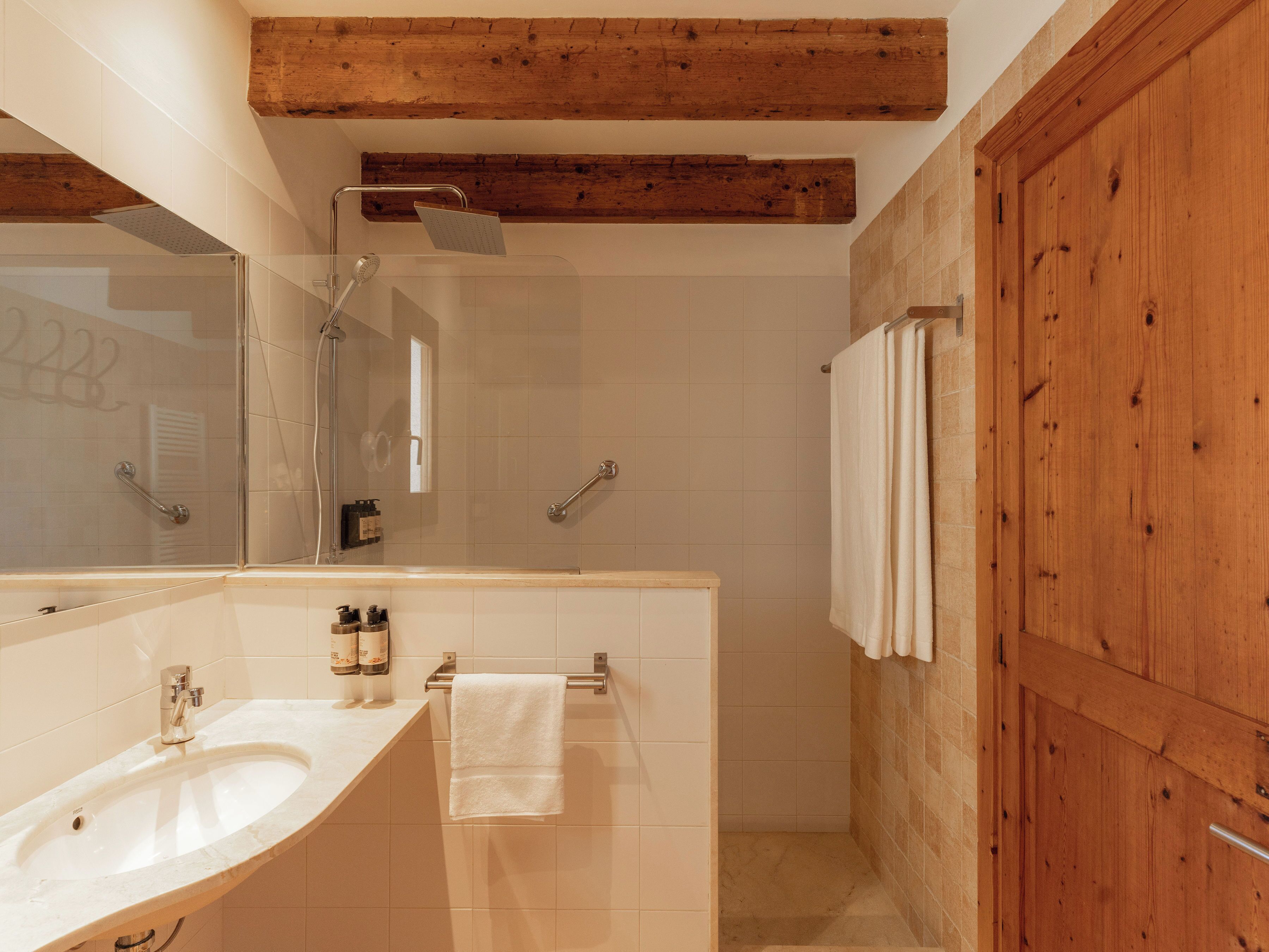 superior room, terrace | 1 bedroom, premium bedding, down duvets, minibar