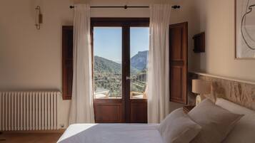 Superior Room, Terrace | Premium bedding, down comforters, minibar, in-room safe
