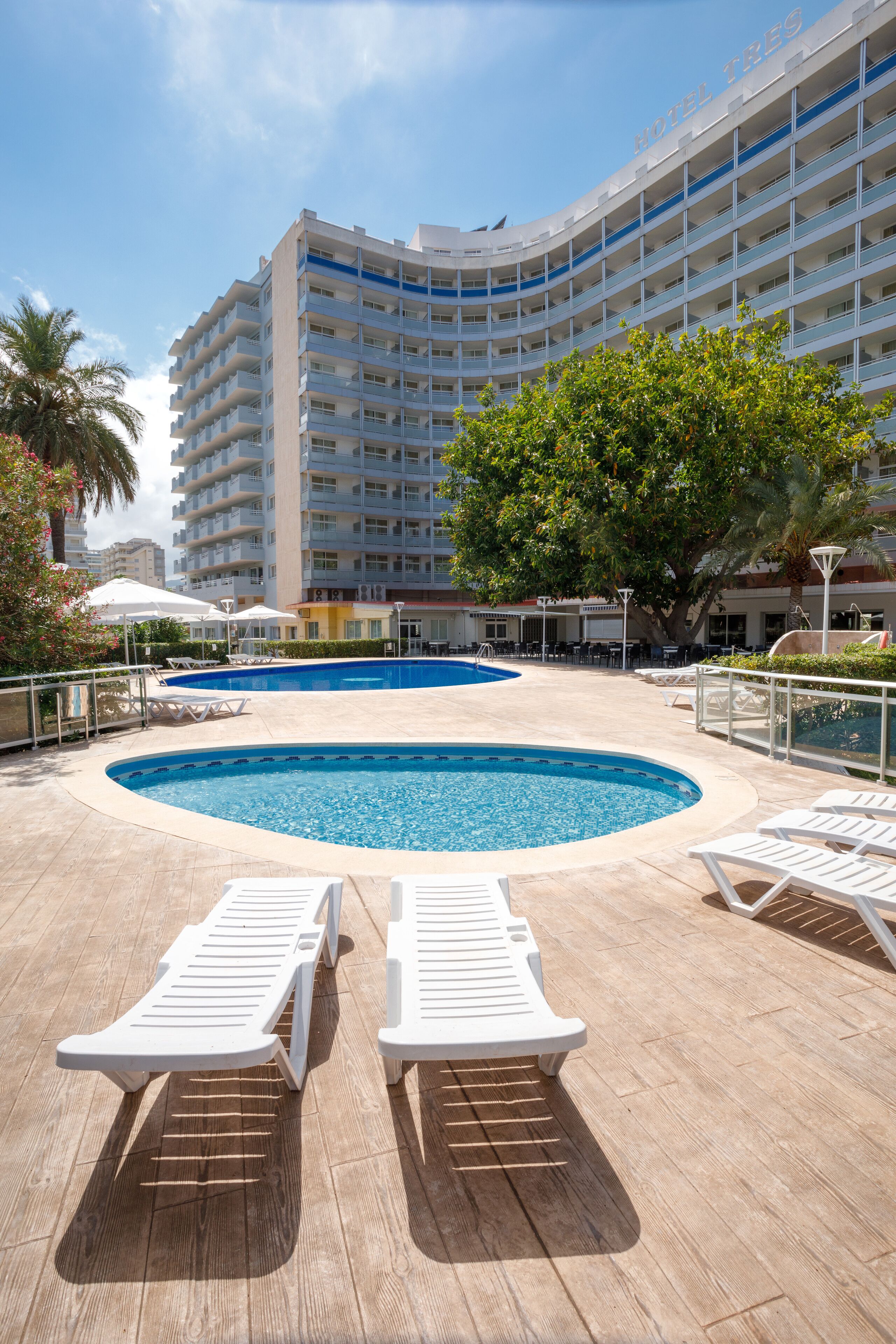 Indoor pool, outdoor pool, pool umbrellas, sun loungers
