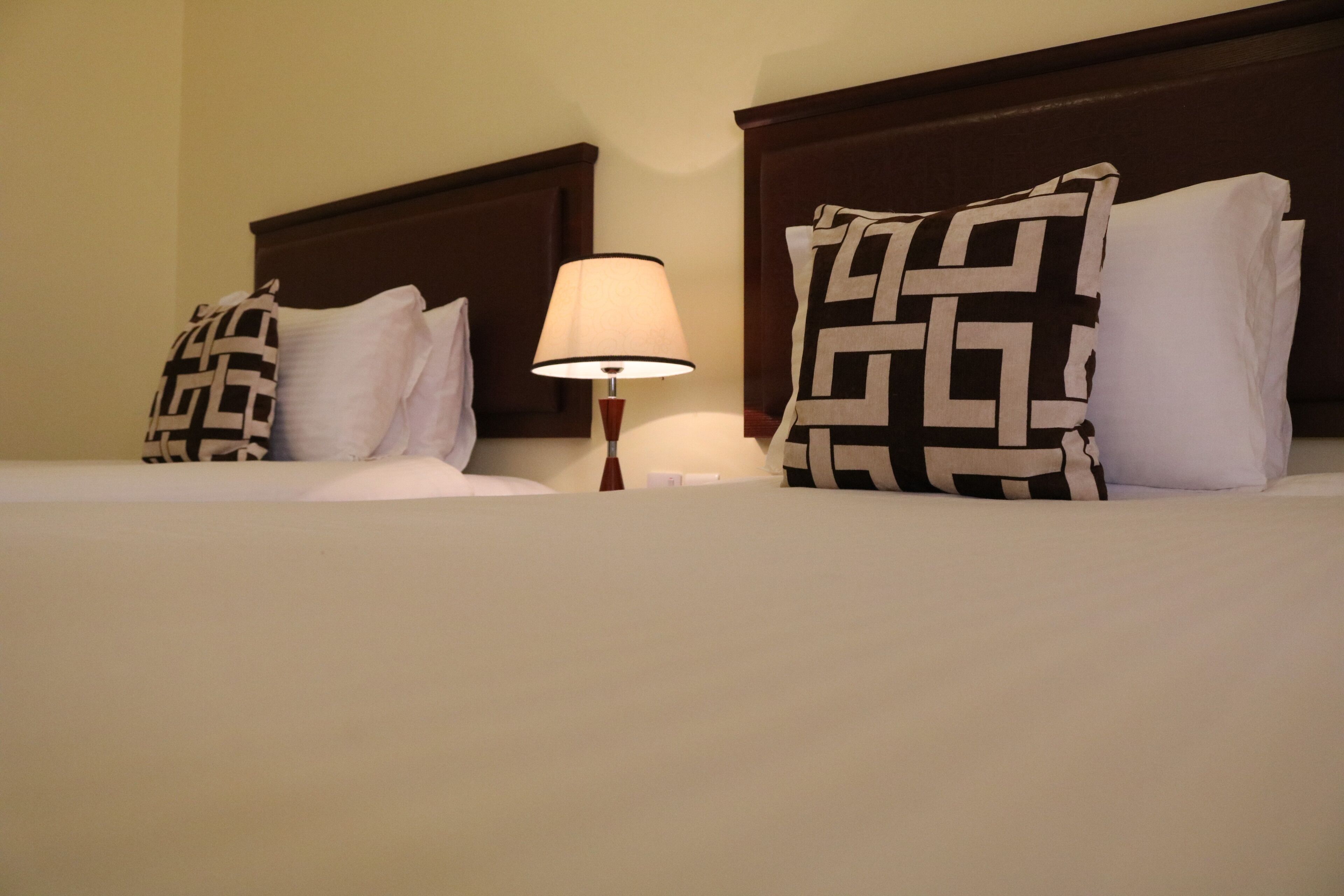 Apartamento superior, 2 quartos, para não fumantes, cozinha | 1 quarto, roupas de cama premium, camas Tempur-Pedic, cofres nos quartos