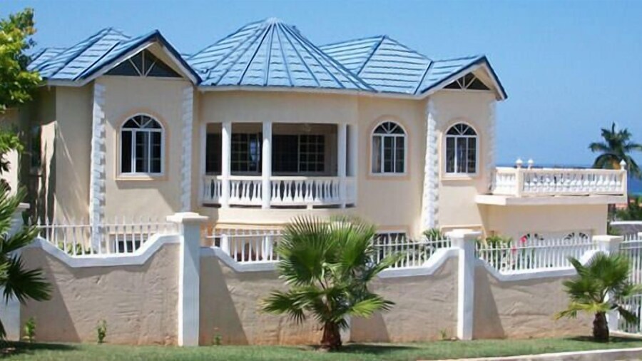 Celebrity Villa Jamaica