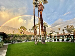 Exterior - Vista Grande Resort - A Gay Men's Resort (Palm Springs)