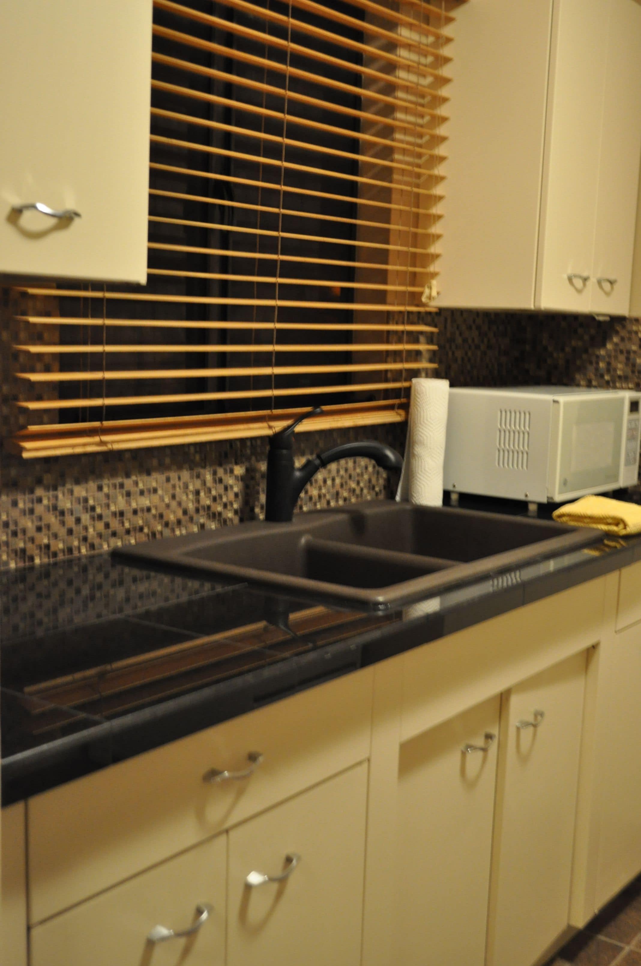 studio suite | private kitchen | microwave, cookware/dishes/utensils