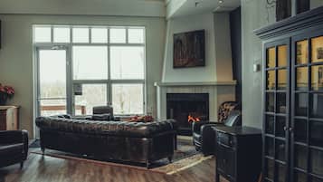 ロビー応接スペース