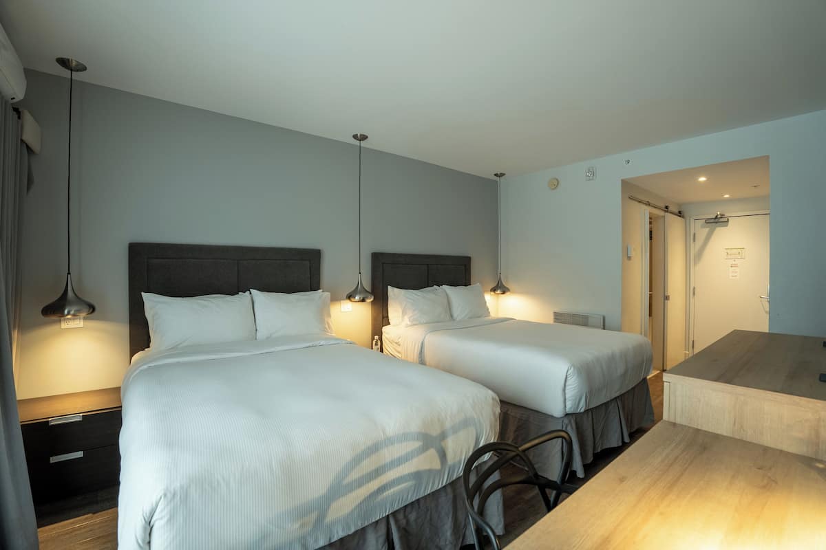 Ropa de cama de alta calidad y colchones con pillow-top