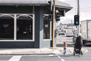 Front of property - Plough Hotel (Footscray)