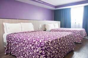 Twin Room | Premium bedding, in-room safe, free WiFi, bed sheets - Hotel Max (Mexico City)