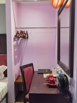 Ảnh chưa phân loại, 3 trong số 30 ảnh, nút