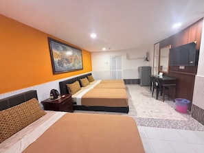Family 4 Person | In-room safe, WiFi
